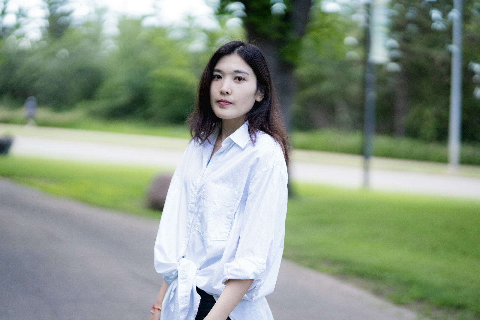 셔츠 한 장으로 완성하는 가을 레이어링
